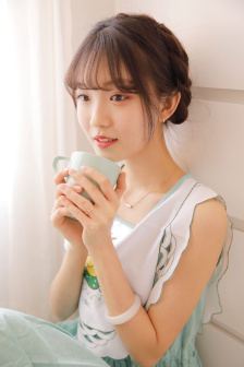 下女们